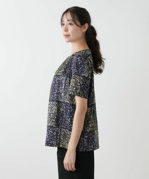 Leilian PLUS HOUSE / レリアンプラスハウス カットソー | フラワープリントカットソー【ROCHAS Premiere】 | 詳細5