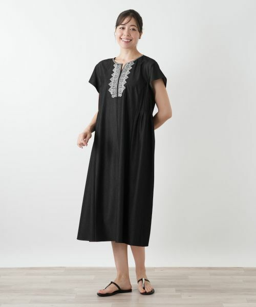 Leilian PLUS HOUSE / レリアンプラスハウス ドレス | 刺繍フレアワンピース【プラス企画】 | 詳細1