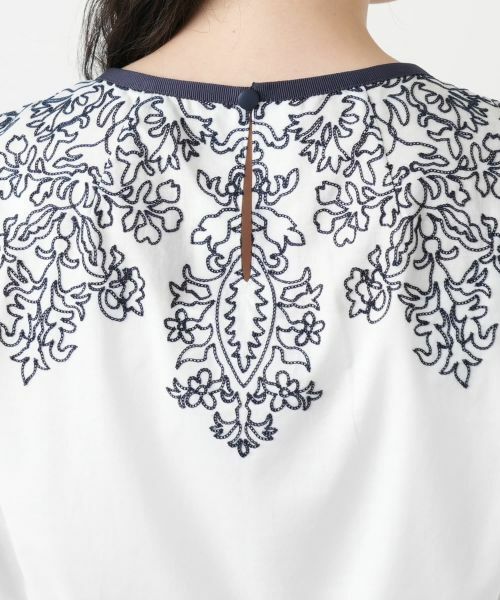 Leilian PLUS HOUSE / レリアンプラスハウス シャツ・ブラウス | 刺繍フレンチスリーブブラウス【BOURGE】 | 詳細12