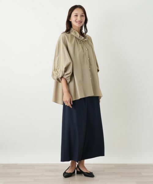 Leilian PLUS HOUSE / レリアンプラスハウス シャツ・ブラウス | フリルネックボリュームスリーブブラウス【NEMIKA】 | 詳細10