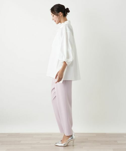 Leilian PLUS HOUSE / レリアンプラスハウス シャツ・ブラウス | フリルネックボリュームスリーブブラウス【NEMIKA】 | 詳細2