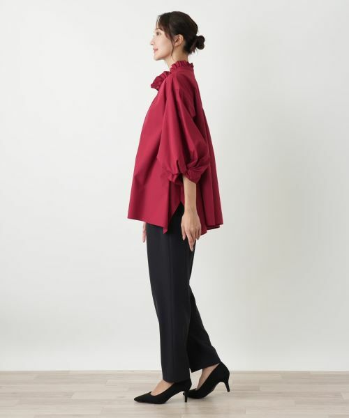 Leilian PLUS HOUSE / レリアンプラスハウス シャツ・ブラウス | フリルネックボリュームスリーブブラウス【NEMIKA】 | 詳細5