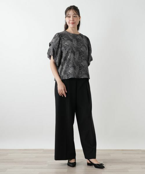 Leilian PLUS HOUSE / レリアンプラスハウス シャツ・ブラウス | フラワープリントブラウス【NEMIKA】 | 詳細1