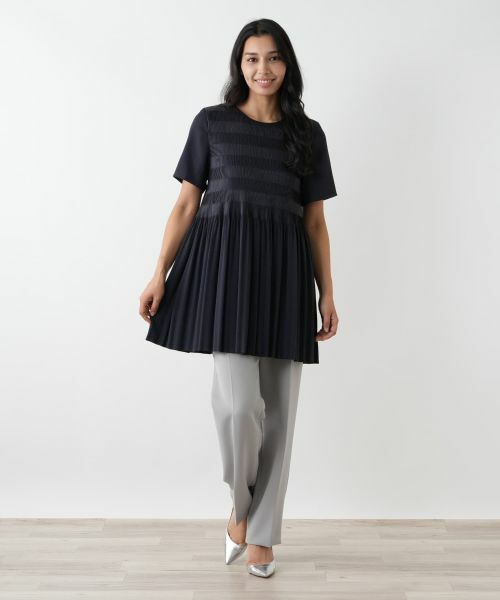 Leilian PLUS HOUSE / レリアンプラスハウス シャツ・ブラウス | ギャザー切替フレアブラウス【Leilian WHITE LABEL】 | 詳細4