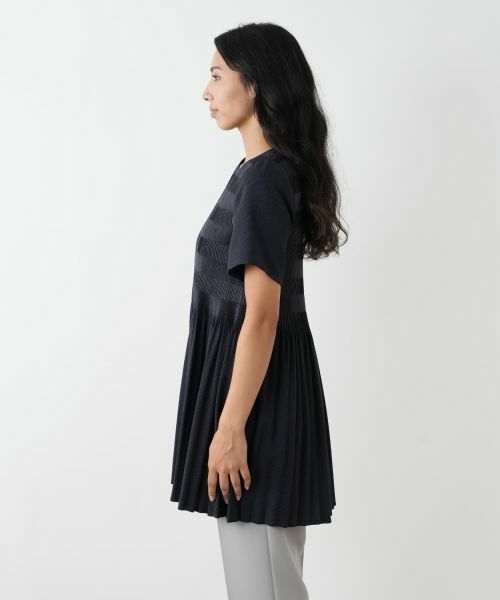 Leilian PLUS HOUSE / レリアンプラスハウス シャツ・ブラウス | ギャザー切替フレアブラウス【Leilian WHITE LABEL】 | 詳細8