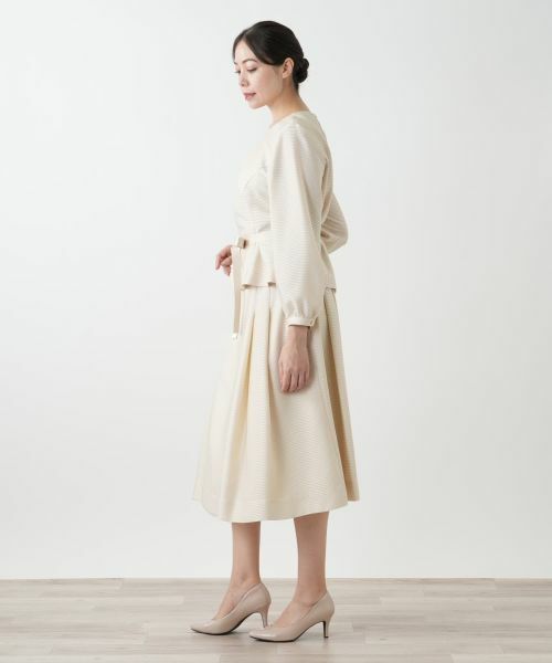 Leilian PLUS HOUSE / レリアンプラスハウス セットアップ | 表情ボーダーノーカラーブラウススーツ | 詳細5