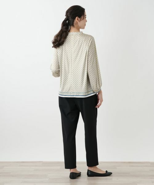 Leilian PLUS HOUSE / レリアンプラスハウス カットソー | プリントスタンドカラーカットソー | 詳細3