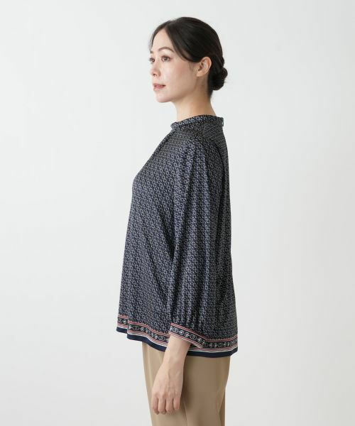 Leilian PLUS HOUSE / レリアンプラスハウス カットソー | プリントスタンドカラーカットソー | 詳細8