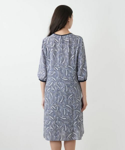 Leilian PLUS HOUSE / レリアンプラスハウス ドレス | プリーツプリントワンピース【Leilian WHITE LABEL】 | 詳細10
