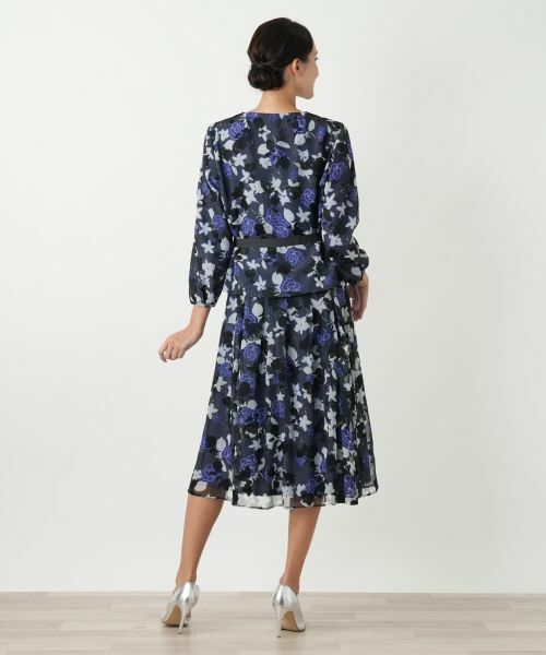 Leilian PLUS HOUSE / レリアンプラスハウス セットアップ | 花柄ブラウススーツ【Leilian WHITE LABEL】 | 詳細3