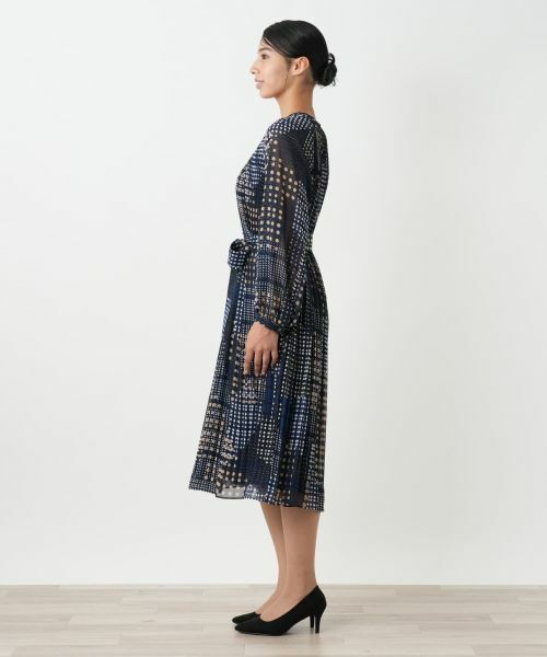 Leilian PLUS HOUSE / レリアンプラスハウス ドレス | ドットプリーツワンピース【ROCHAS Premiere】 | 詳細2