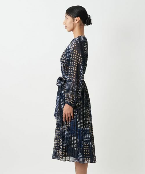 Leilian PLUS HOUSE / レリアンプラスハウス ドレス | ドットプリーツワンピース【ROCHAS Premiere】 | 詳細6