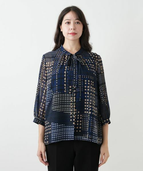 Leilian PLUS HOUSE / レリアンプラスハウス シャツ・ブラウス | ボウタイドットブラウス【ROCHAS Premiere】 | 詳細4