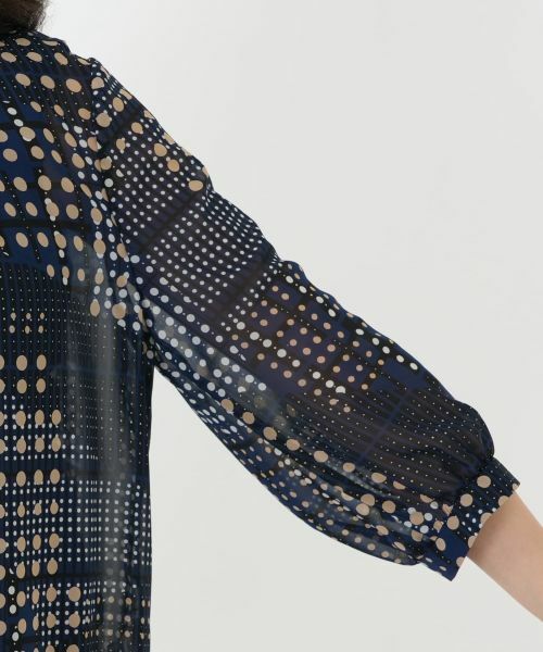 Leilian PLUS HOUSE / レリアンプラスハウス シャツ・ブラウス | ボウタイドットブラウス【ROCHAS Premiere】 | 詳細9