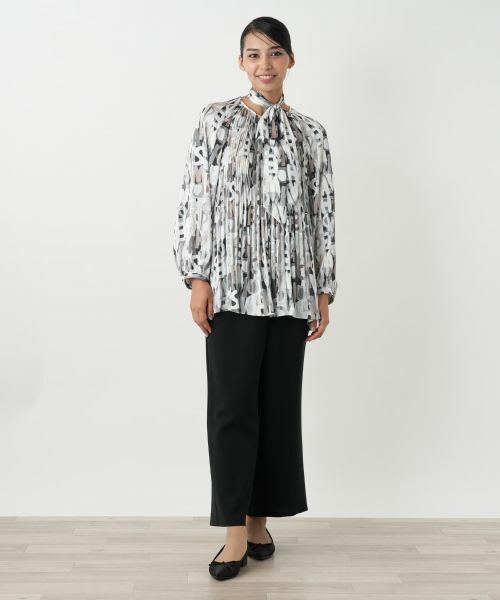 Leilian PLUS HOUSE / レリアンプラスハウス シャツ・ブラウス | プリントボウタイブラウス【ROCHAS Premiere】 | 詳細1