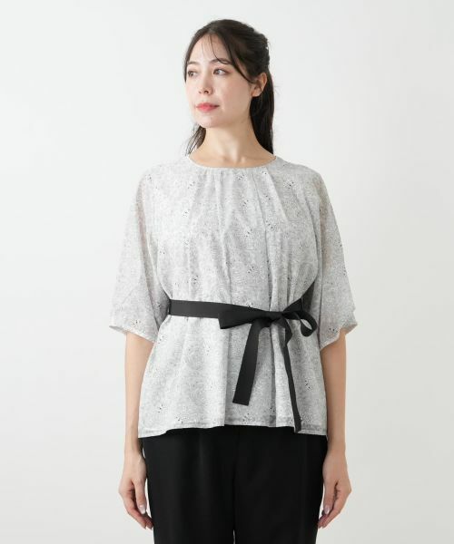 Leilian PLUS HOUSE / レリアンプラスハウス シャツ・ブラウス | ボタニカル柄リボンブラウス【BOURGE】 | 詳細4