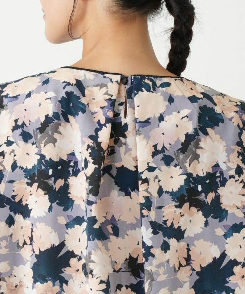 Leilian PLUS HOUSE / レリアンプラスハウス シャツ・ブラウス | 花柄ブラウス【Leilian WHITE LABEL】 | 詳細11
