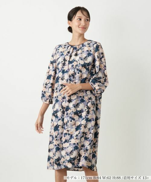 Leilian PLUS HOUSE/レリアンプラスハウス 花柄フレアワンピース【Leilian WHITE LABEL】 パープル 17+ Leilian PLUS HOUSE/レリアンプラスハウス 花柄フレアワンピース【Leilian WHITE LABEL】 パープル 17+