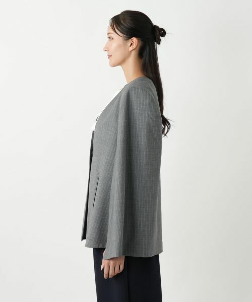 Leilian PLUS HOUSE / レリアンプラスハウス テーラードジャケット | ストライプケープジャケット【NEMIKA】 | 詳細8