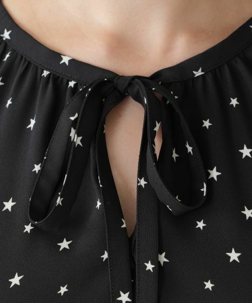 Leilian PLUS HOUSE / レリアンプラスハウス シャツ・ブラウス | 星柄プリントリボンブラウス【NEMIKA】 | 詳細14