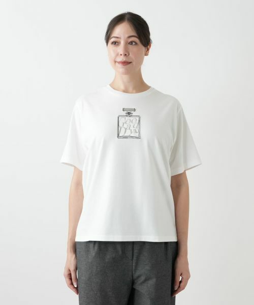 Leilian PLUS HOUSE / レリアンプラスハウス Tシャツ | パフュームボトル刺繍カットソー【NEMIKA】 | 詳細4