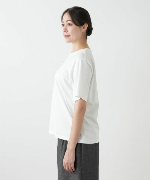 Leilian PLUS HOUSE / レリアンプラスハウス Tシャツ | パフュームボトル刺繍カットソー【NEMIKA】 | 詳細5