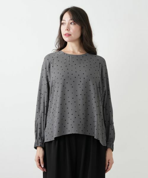 Leilian PLUS HOUSE / レリアンプラスハウス シャツ・ブラウス | 星柄プリントブラウス【NEMIKA】 | 詳細7