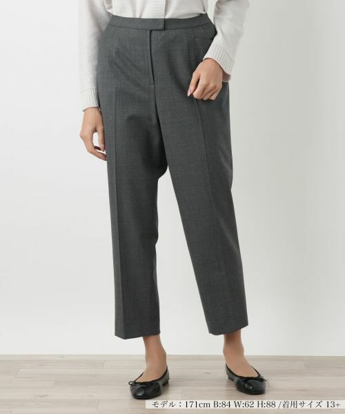 Leilian PLUS HOUSE/レリアンプラスハウス クロップドパンツ グレー系 13+ Leilian PLUS HOUSE/レリアンプラスハウス クロップドパンツ グレー系 13+