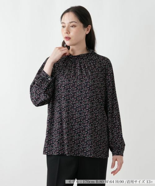 Leilian PLUS HOUSE/レリアンプラスハウス カットソー【ROCHAS Premiere】 ネイビー 17+ Leilian PLUS HOUSE/レリアンプラスハウス カットソー【ROCHAS Premiere】 ネイビー 17+