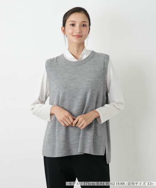 Leilian PLUS HOUSE/レリアンプラスハウス ベスト【Leilian WHITE LABEL】 アッシュグレー 13+ Leilian PLUS HOUSE/レリアンプラスハウス ベスト【Leilian WHITE LABEL】 アッシュグレー 13+