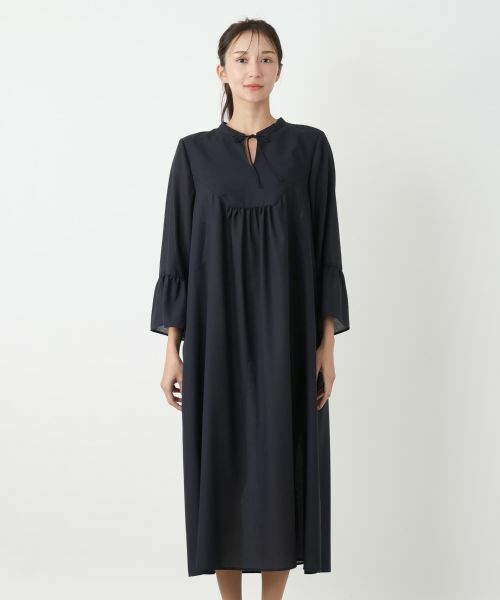 Leilian PLUS HOUSE / レリアンプラスハウス ドレス | キーネックフレアスリーブワンピース【BOURGE】 | 詳細4