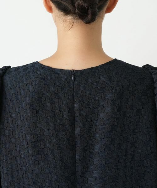 Leilian PLUS HOUSE / レリアンプラスハウス ドレス | バルーンスリーブワンピース【NEMIKA】 | 詳細11