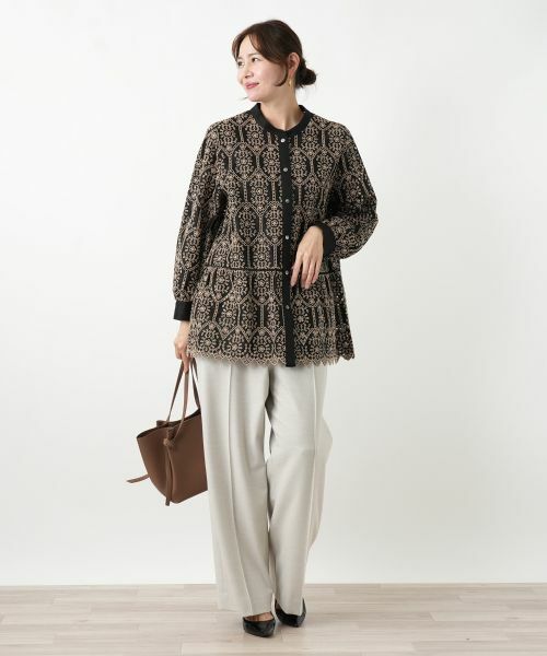 Leilian PLUS HOUSE / レリアンプラスハウス その他パンツ | ピンタックストレートパンツ【25年11月カタログ】 | 詳細1