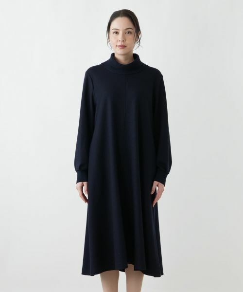 Leilian PLUS HOUSE / レリアンプラスハウス ドレス | ハイネックAラインワンピース【25年11月カタログ】 | 詳細4