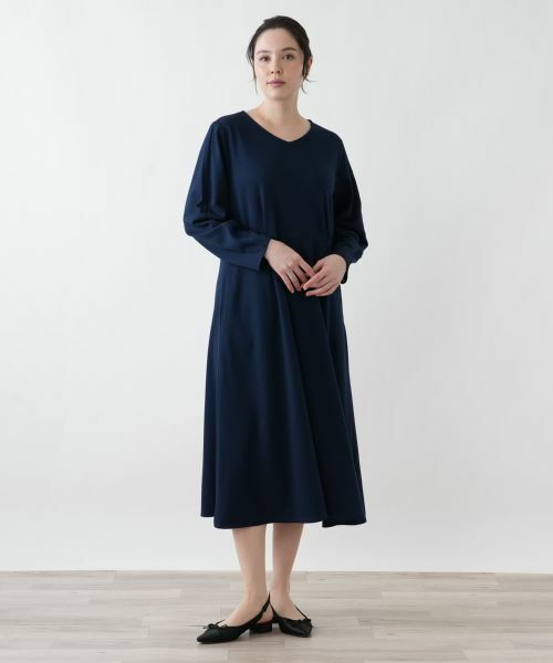 Leilian PLUS HOUSE / レリアンプラスハウス ドレス | Vネックフレアワンピース【BOURGE】 | 詳細4