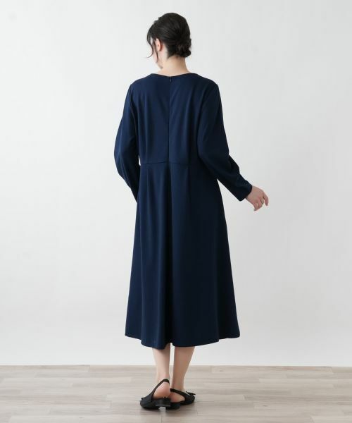 Leilian PLUS HOUSE / レリアンプラスハウス ドレス | Vネックフレアワンピース【BOURGE】 | 詳細6