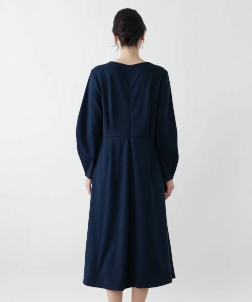 Leilian PLUS HOUSE / レリアンプラスハウス ドレス | Vネックフレアワンピース【BOURGE】 | 詳細9