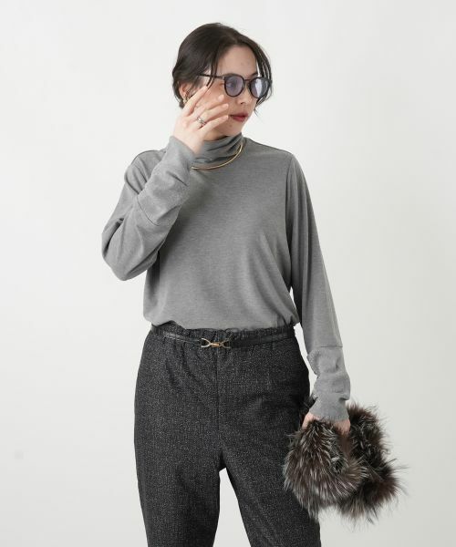 Leilian PLUS HOUSE / レリアンプラスハウス カットソー | 袖口ラメチュールタートルネックプルオーバー【Leilian WHITE LABEL】 | 詳細1