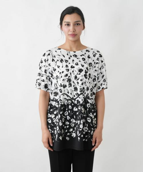 Leilian PLUS HOUSE / レリアンプラスハウス カットソー | フラワープリントチュニック【プラス企画】 | 詳細4