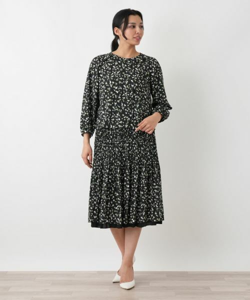 Leilian PLUS HOUSE / レリアンプラスハウス シャツ・ブラウス | フラワープリント ギャザーブラウス【Leilian WHITE LABEL】 | 詳細1