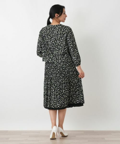 Leilian PLUS HOUSE / レリアンプラスハウス シャツ・ブラウス | フラワープリント ギャザーブラウス【Leilian WHITE LABEL】 | 詳細3