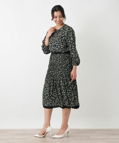 Leilian PLUS HOUSE / レリアンプラスハウス ロング・マキシ丈スカート | リバーシブル フラワープリント プリーツスカート【Leilian WHITE LABEL】 | 詳細1