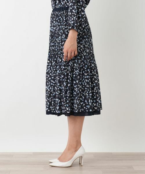 Leilian PLUS HOUSE / レリアンプラスハウス ロング・マキシ丈スカート | リバーシブル フラワープリント プリーツスカート【Leilian WHITE LABEL】 | 詳細11