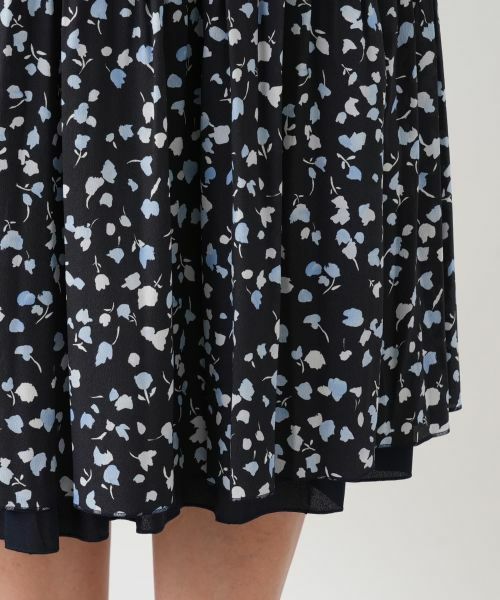 Leilian PLUS HOUSE / レリアンプラスハウス ロング・マキシ丈スカート | リバーシブル フラワープリント プリーツスカート【Leilian WHITE LABEL】 | 詳細14