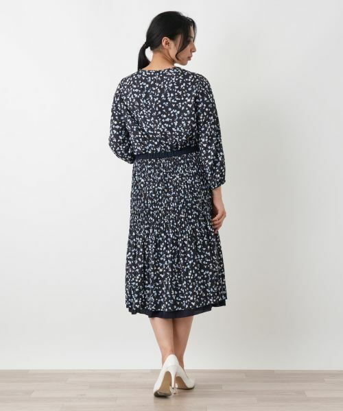 Leilian PLUS HOUSE / レリアンプラスハウス ロング・マキシ丈スカート | リバーシブル フラワープリント プリーツスカート【Leilian WHITE LABEL】 | 詳細7