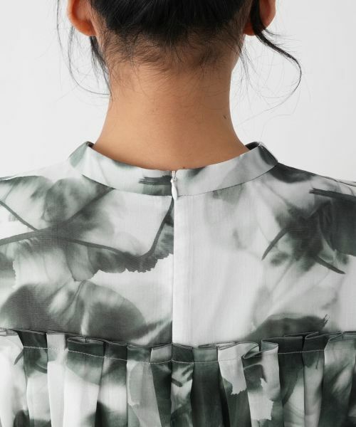 Leilian PLUS HOUSE / レリアンプラスハウス ドレス | アーティスティックプリントプリーツワンピース【BOURGE】 | 詳細10