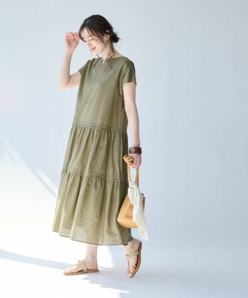 Leilian PLUS HOUSE / レリアンプラスハウス ドレス | キーネックティアードワンピース【SORAGE】 | 詳細9