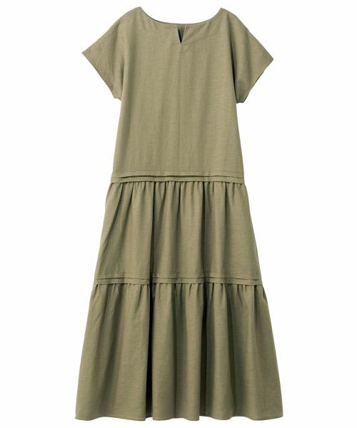 Leilian PLUS HOUSE / レリアンプラスハウス ドレス | キーネックティアードワンピース【SORAGE】（カーキ系）