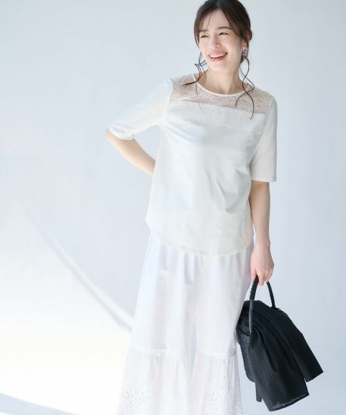 Leilian PLUS HOUSE / レリアンプラスハウス カットソー | 大人の為のレース付きクルーネックTシャツ【SORAGE】 | 詳細3