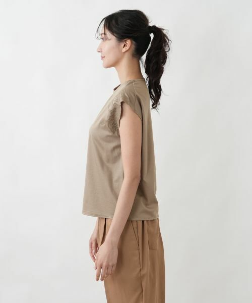 Leilian PLUS HOUSE / レリアンプラスハウス カットソー | 刺繍フレンチスリーブジャージプルオーバー【SORAGE】 | 詳細8